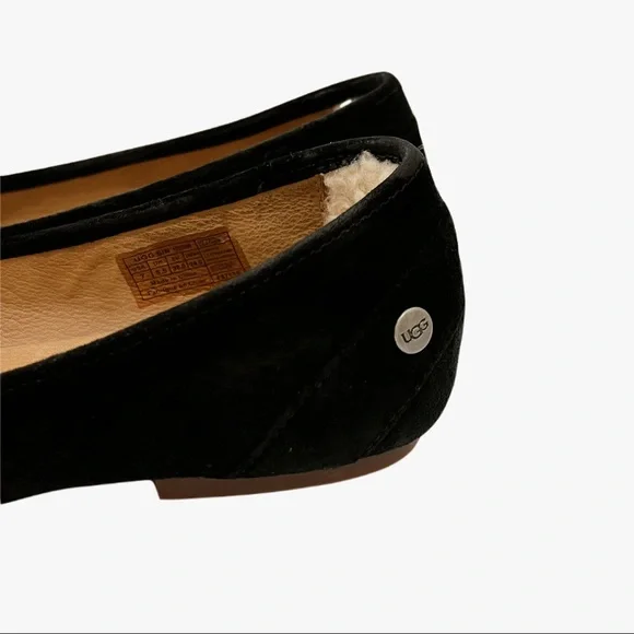 UGG Round Toe Bow Suede Flats 🎀 - Picture 5 of 5